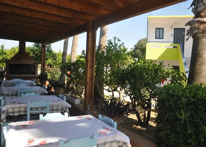 Black Diamond Aparthotel 3*